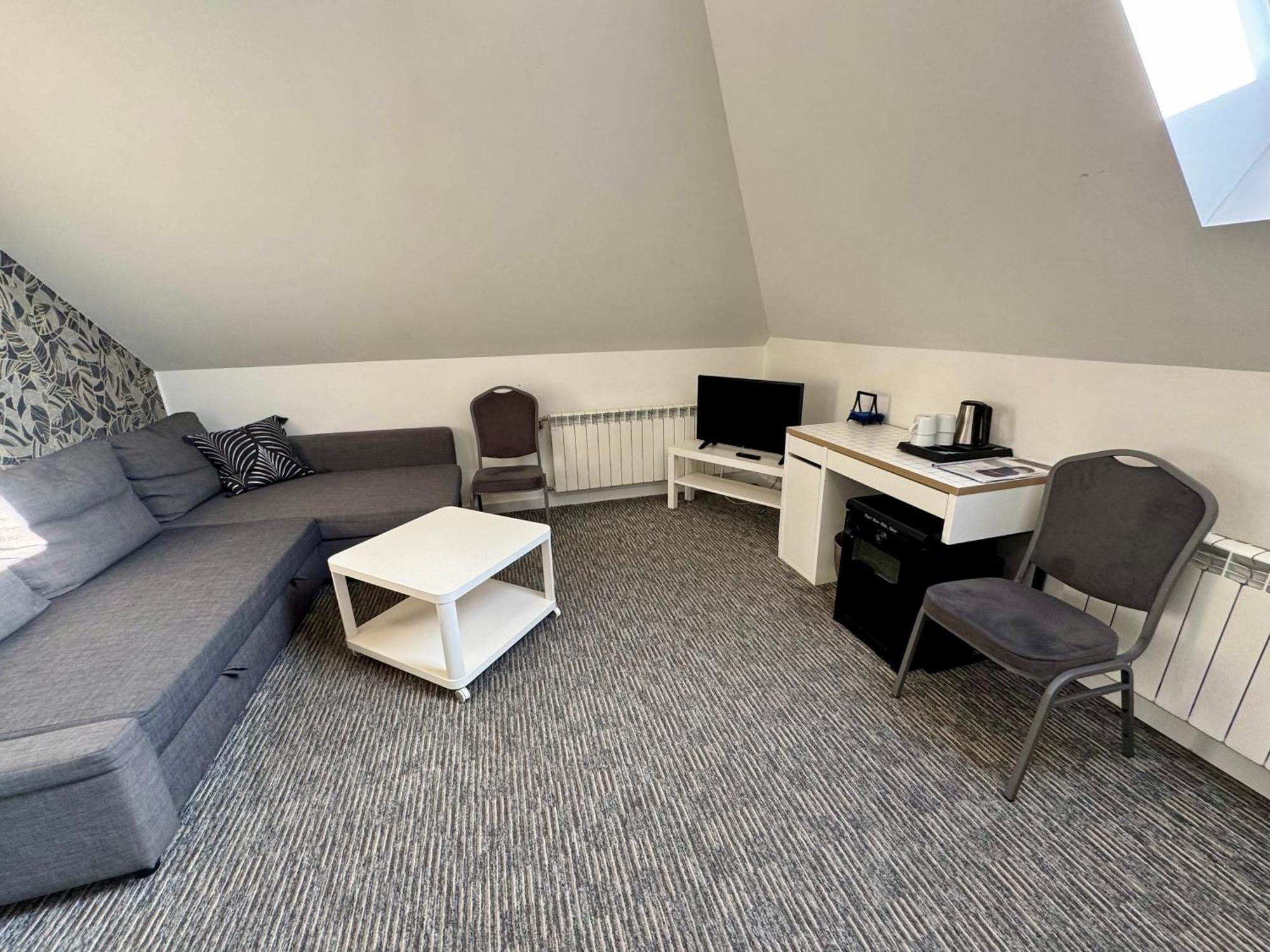 Grey Apartments "Easy Kaunas" Extérieur photo